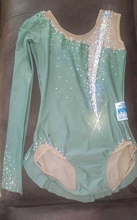 Fato de Ginástica Rítmica l- COMO NOVO