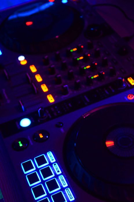 Wave records - студія звукозапису. (м. Львів, вул. Братів Міхновських)