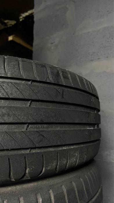 Однушка 205/55/16, Michelin