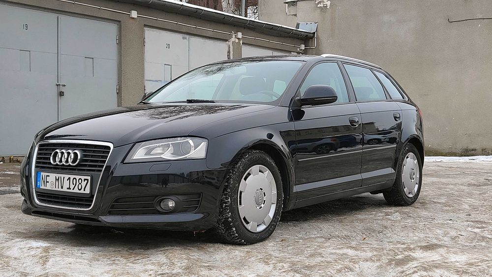 Audi A3 Sportback LIFT 1.8Turbo  // Xenon , LED //