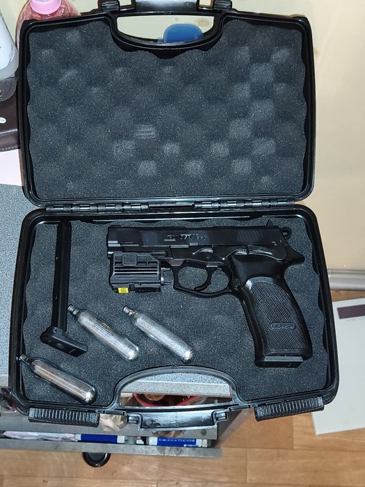 Pressão de ar co2 Bersa thunder 9 pro 4,5mm
