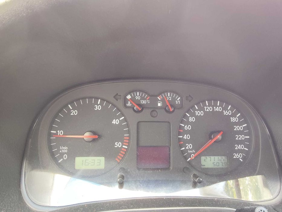 VW Golf Variant 1.9 TDI 115 Cv. Highline