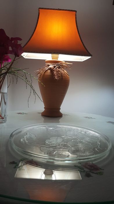 Prato de vidro para bolo