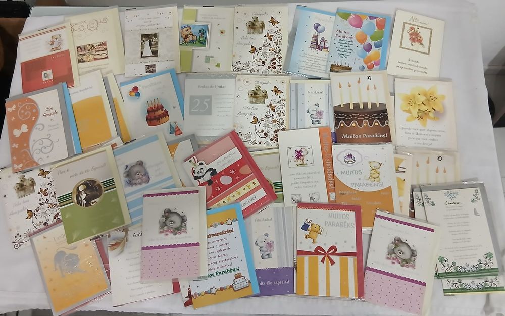 Postais de Aniversário  com Mensagens valor cada