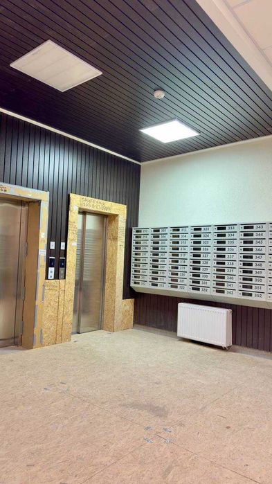 Продаж!!! 2-кімнатна квартира Варшавський 2 поверх 5 перепоступка