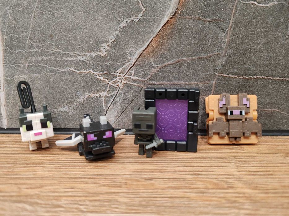 Figurki Kinder Joy Minecraft