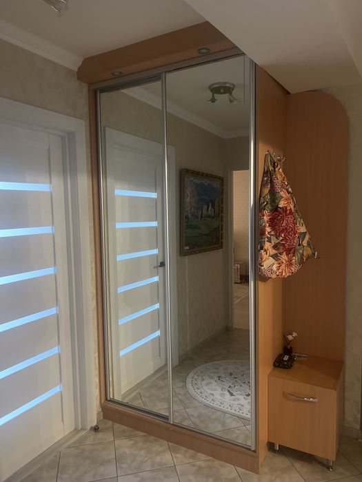 Продам шафу купе за дуже низькою ціною