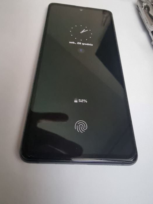 Samsung s20fe. Procesor snapdragon, sprawny