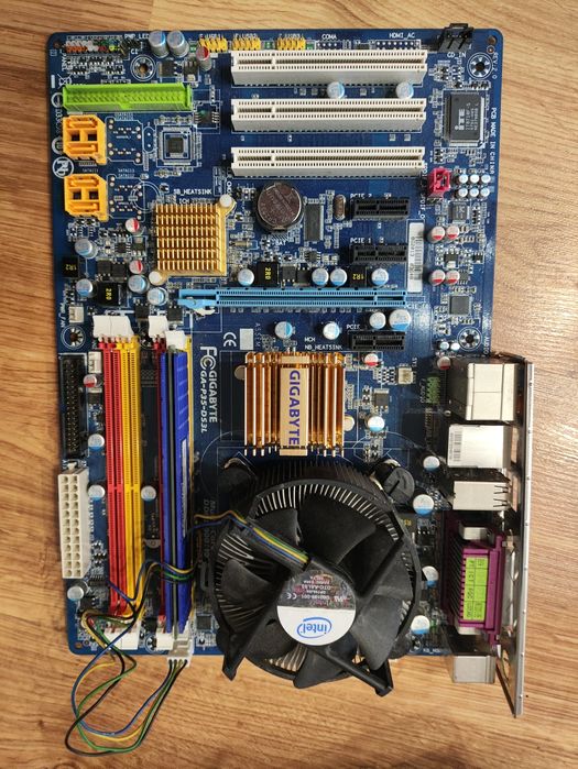 Плата 775 Gigabyte + intel core q6600