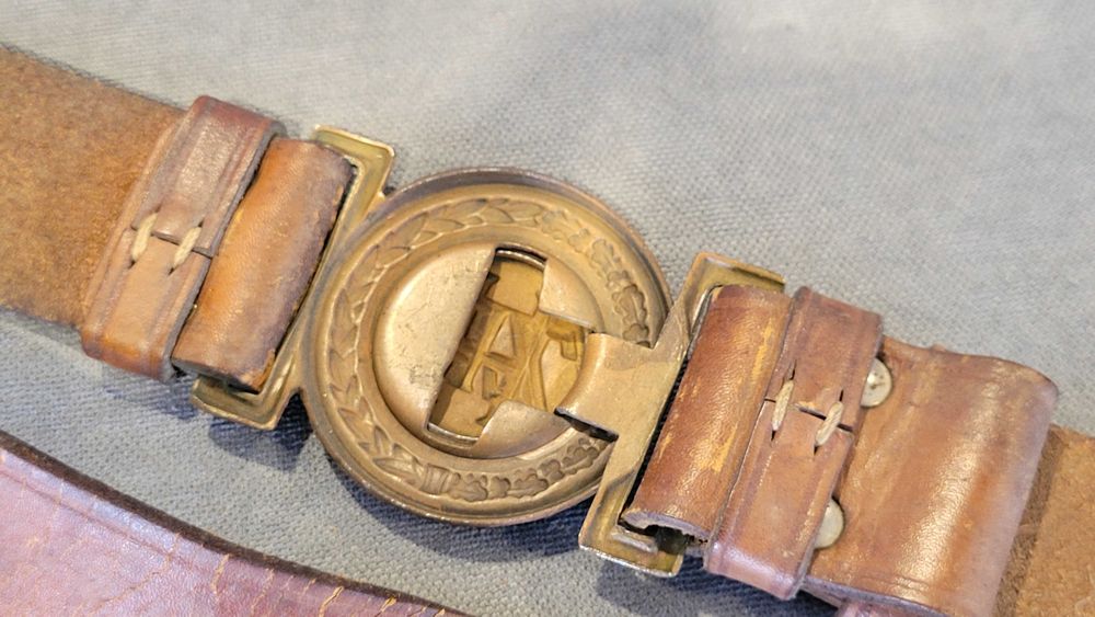 Skórzany pasek Harcerski.