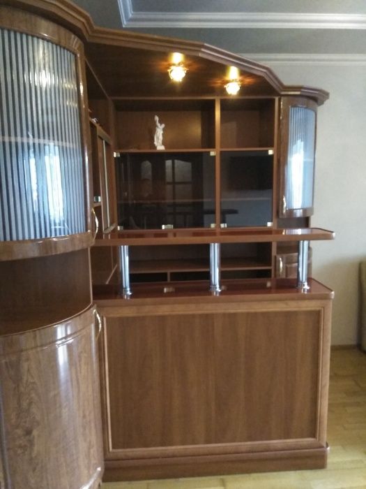 Стінка бар для гостинної