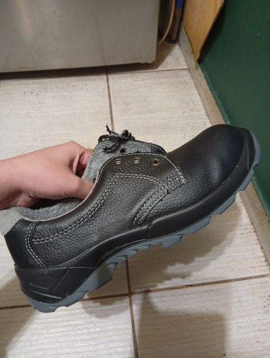 Buty męskie 43   adidasy