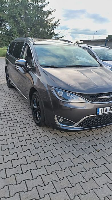Chrysler Pacifica
