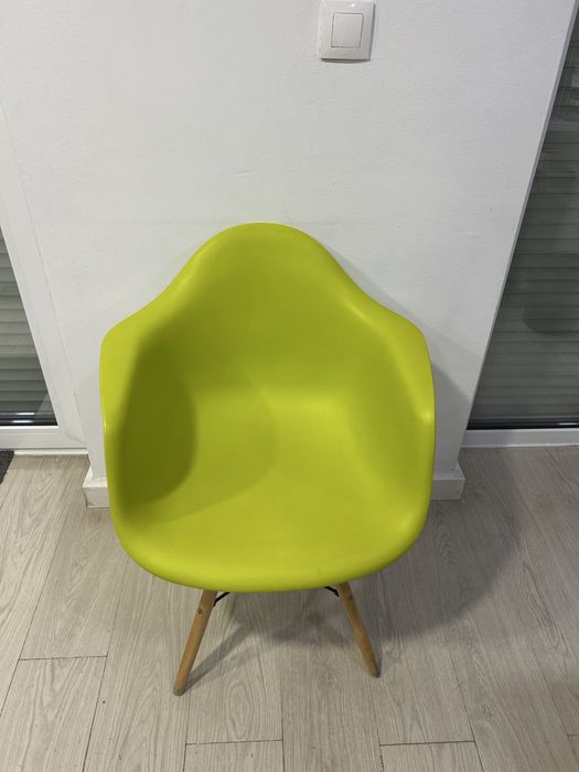 Cadeira / Poltrona Eames Vintage / retro