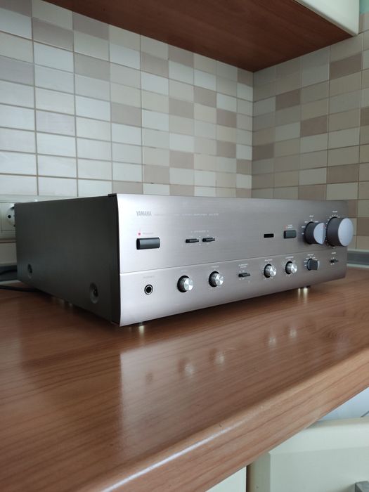 Integrated amplifier Yamaha AX-570