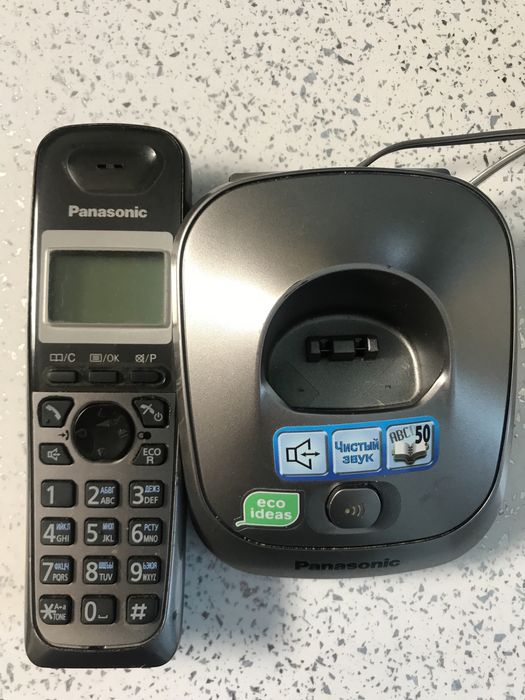Телефон Panasonic KX-TG2511UA