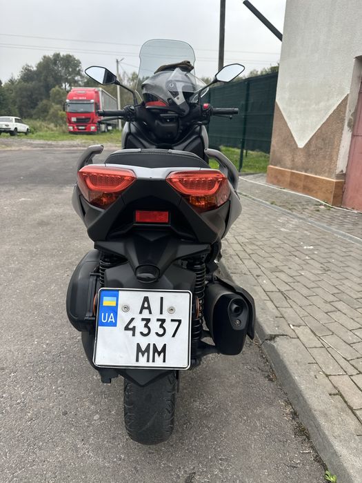 Продаю yamaha x max 300 2021 рік