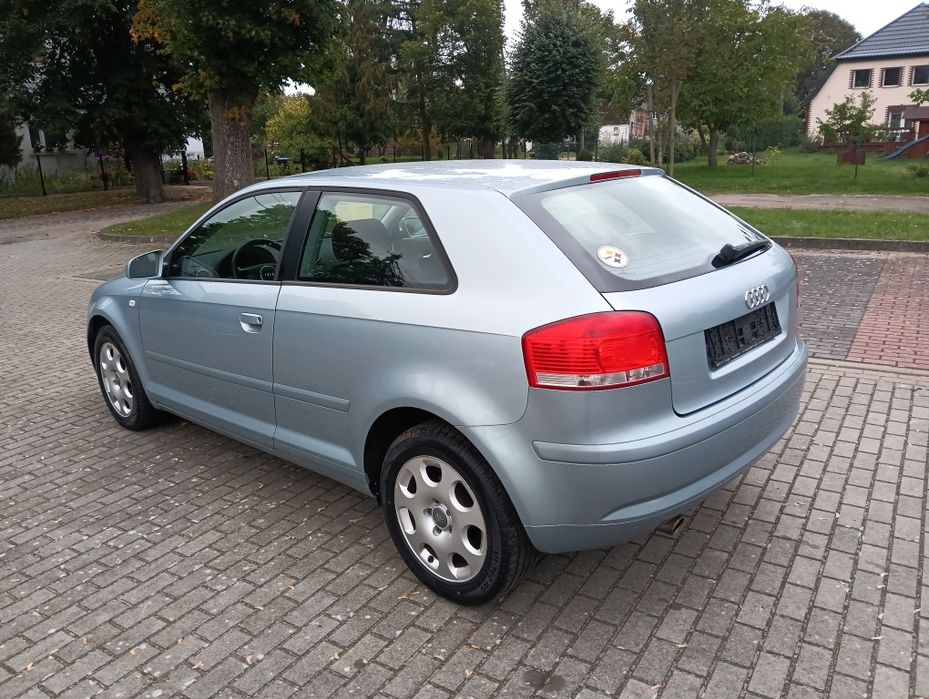 Audi a3 1.6b klimatyzacja/nowe opony