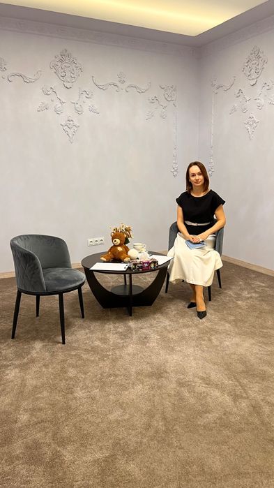 Психотерапевт/коуч, стаж работы более 5 лет.