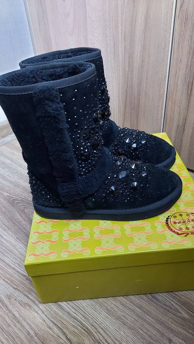 Угги Валенки Сапоги Унты (р.37) длина стельки 24-25см