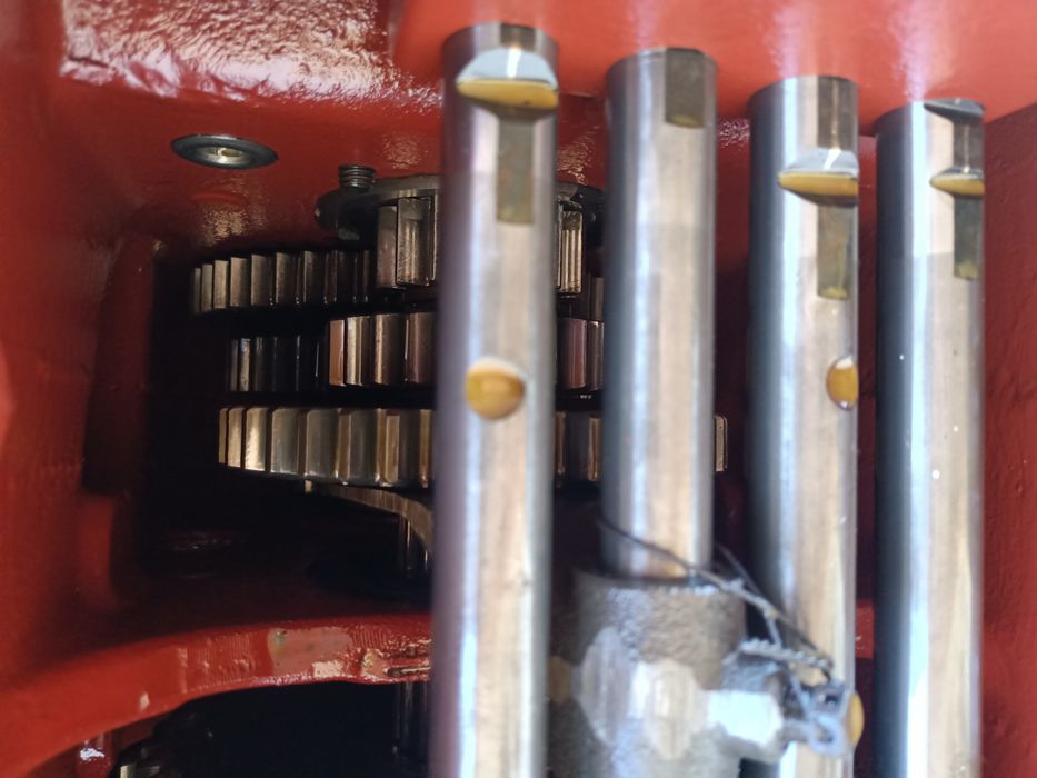 skrzynia most zwolnice mf massey ferguson 255 ,3512 ursus 2812 części