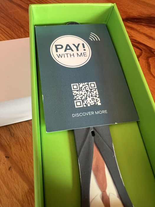 Zegarek Swatch Magritte z funkcją Pay