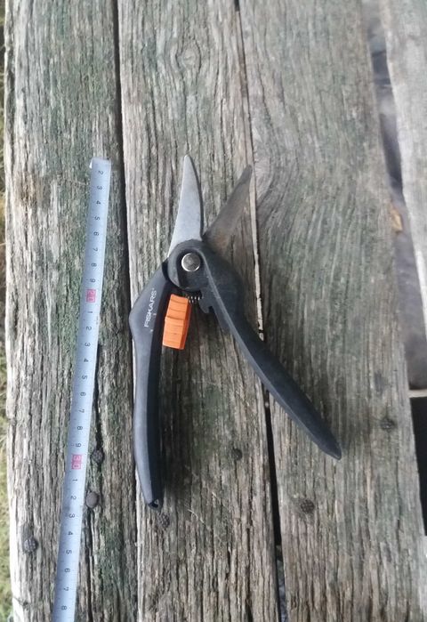 Садовый секатор / ножницы секатор / садові ножниці