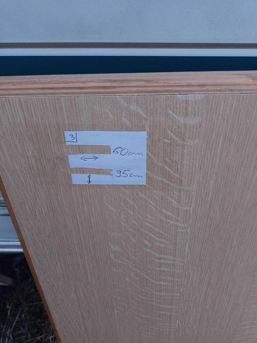 Stolik do przyczepy kempingowej/kampera