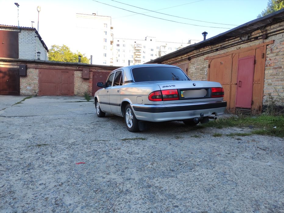 Газ  31105  Волга