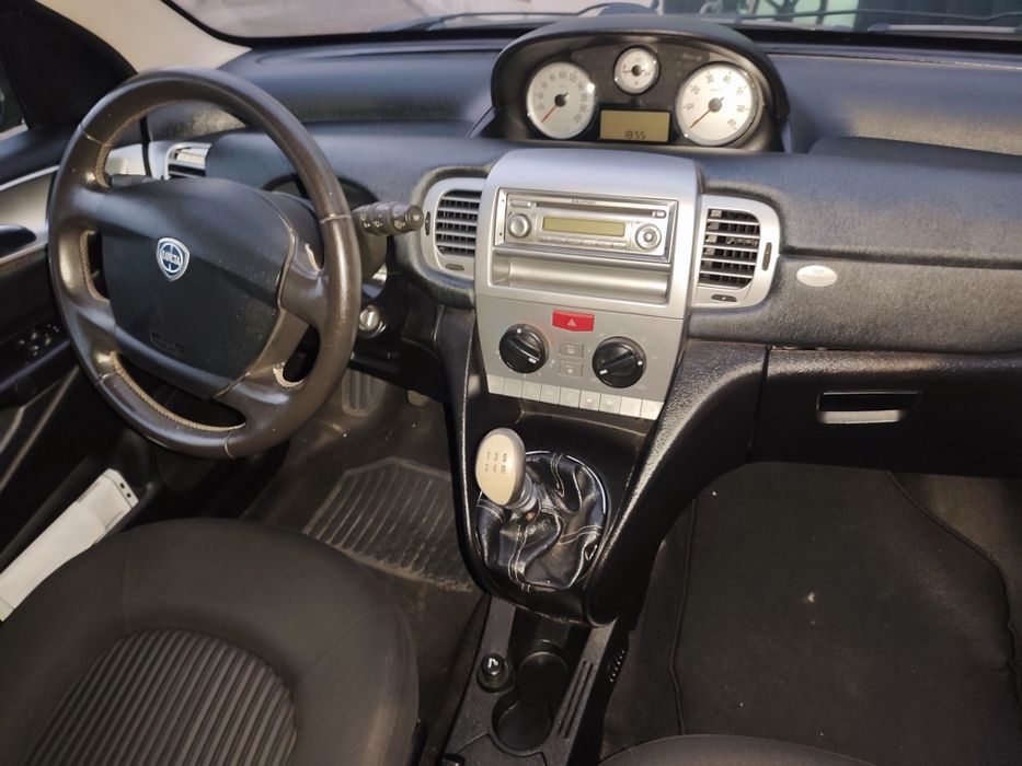 Lancia Ypsilon 2009 | Nacional | 154.000kms| 2 donos — photo 5