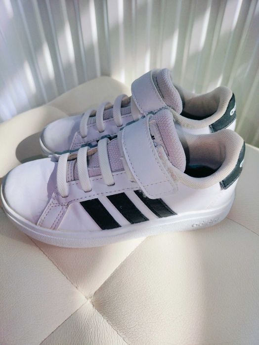 Sprzedam używane buty Adidas roz 28