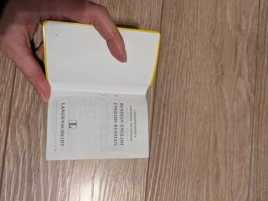 Używany rosyjsko-angielski/angiesko-rosyjski słownik