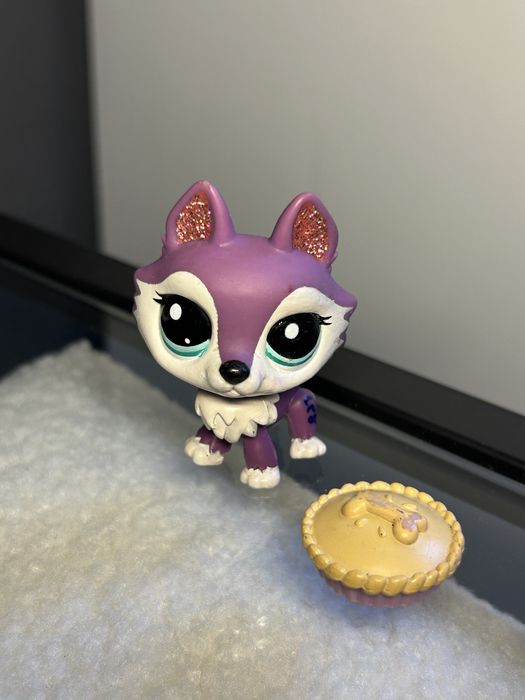 Littlest Pet Shop #3854 Fioletowy Husky Glitter z akcesorium Hasbro