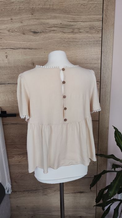 Bluzka Boho Ma zwiewna jak lniana wiskoza beżowa koronka