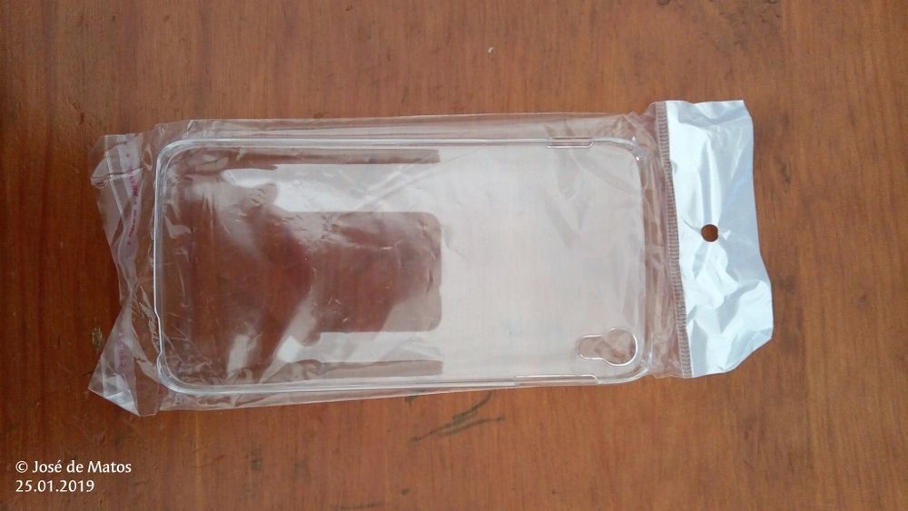 Capa plástico rígida p/ Alcatel Idol 3 de 5.5 polegadas.