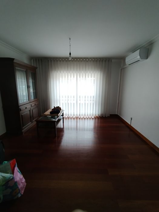 Apartamento T2 em Delães