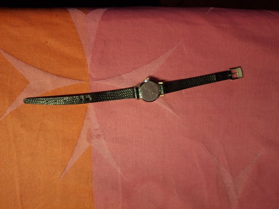Relógio certina de senhora