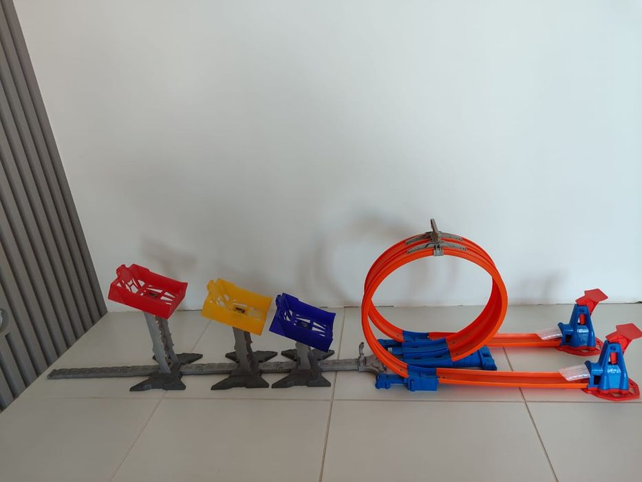 Трек HOTWHEELS супершвидкісна траса