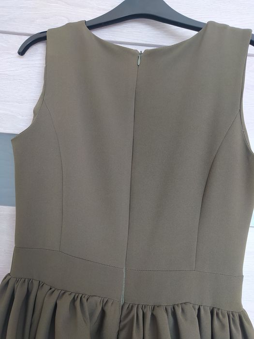 Sukienka   khaki