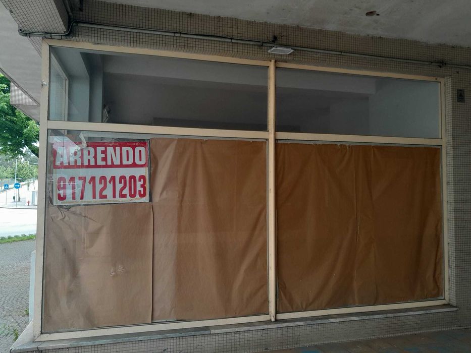 Arrendamento de espaço comercial no edifício recife Trofa