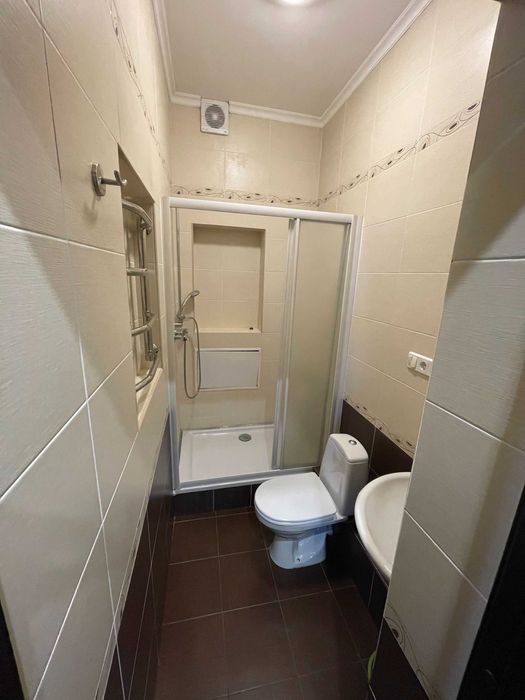 вул .Левка Лук'яненка 21/3