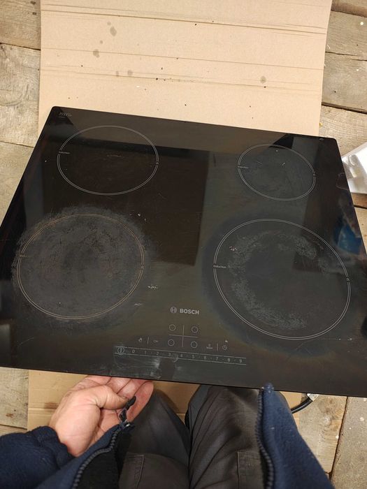 Płyta indukcyjna BOSCH  . 3 pola sprawne