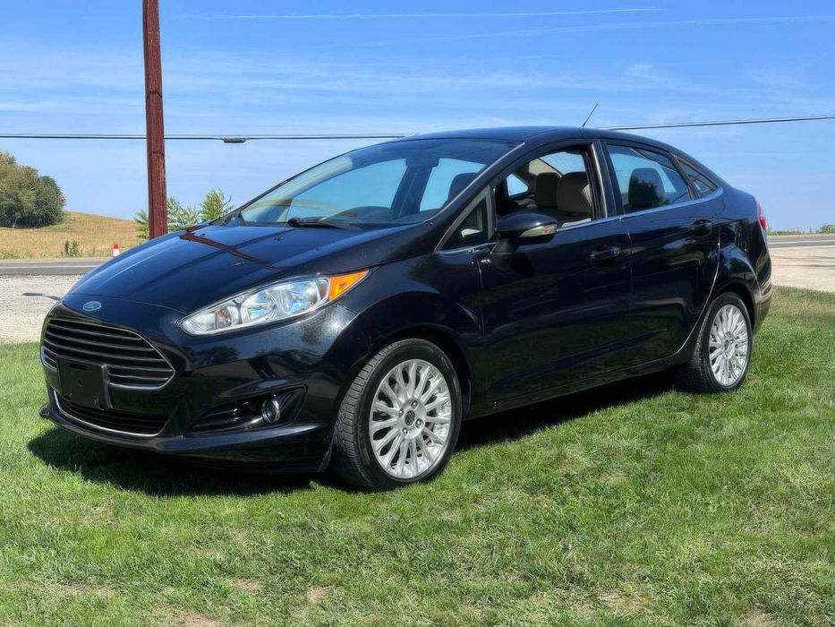 Ford Fiesta Titanium      2014