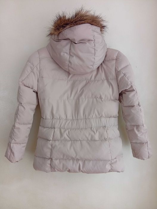 Beżowa pikowana dziewczęca kurtka zimowa 152