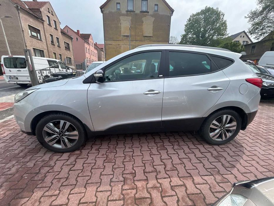 Hyundai IX35 2.0CDTI Avtomat 4*4 Хюндай Запчастини