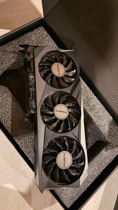 Gigabyte RTX 3070 como nova