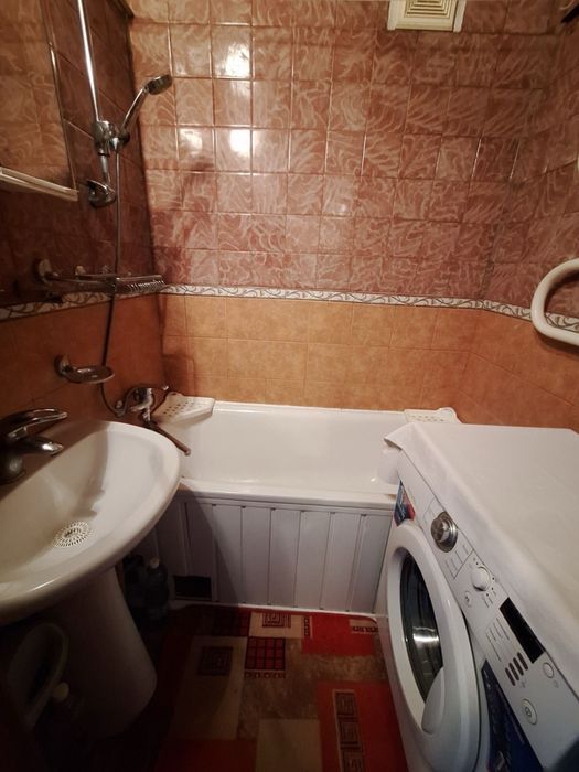 здам двокімнатну квартиру