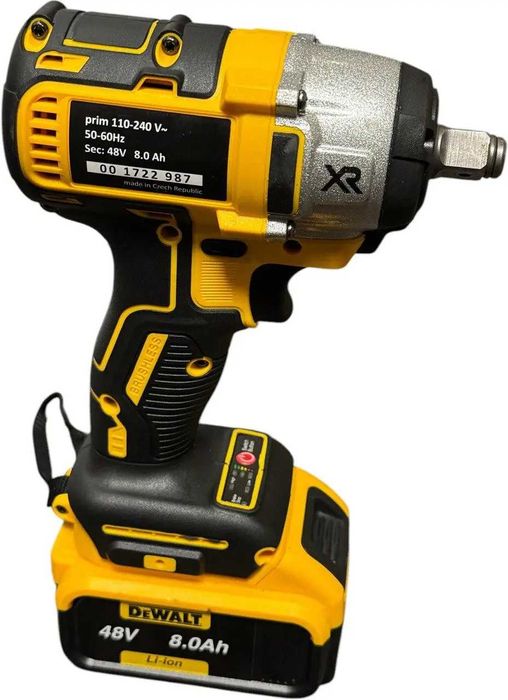 Акумуляторний гайковерт DeWalt DCF922NEW (48V, 8AH). АКБ