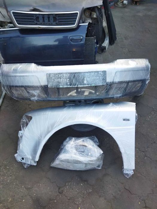 Ауді А6 С5 (дорест и Allroad) Передний бампер Решетки Омыватели