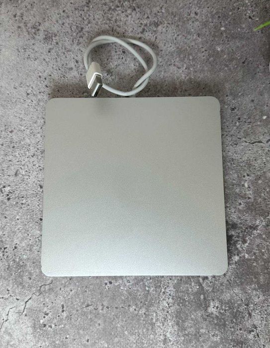 Оптичний привід, USB дисковод, Apple USB superdrive A1379